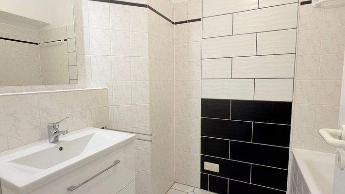 Badezimmer weitere Ansicht