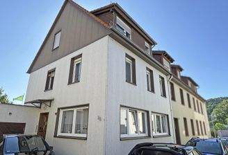 Hausansicht von der Straße