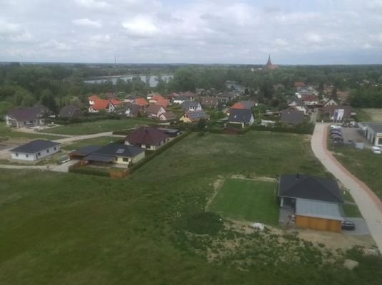 Bild 14 Wohngebiet mit dem großen Mühlenteich