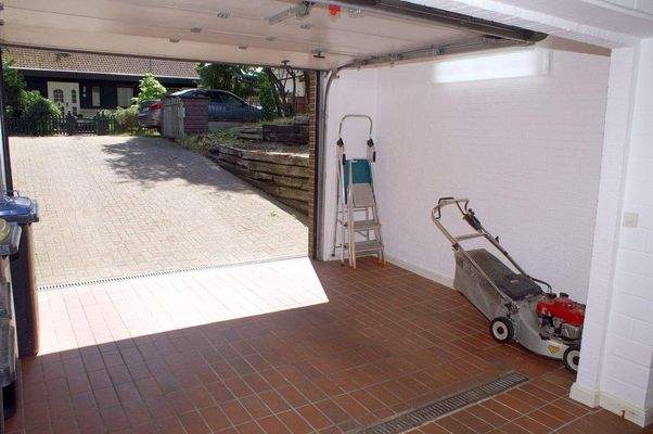 Doppelgarage Anbau.JPG