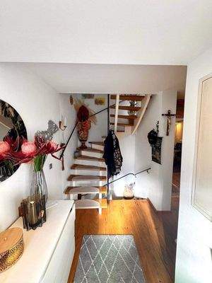 Aufgang zum 1. OG