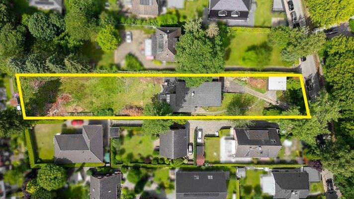 Luftbild Gesamtgrundstück mit Markierung