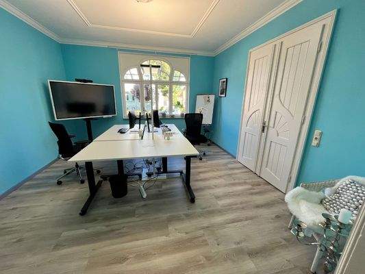 Schreibtischplätze 1