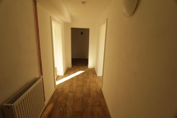 21 Zugang Gäste + Büro.JPG