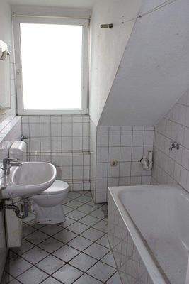 TAGESLICHT-BADEZIMMER