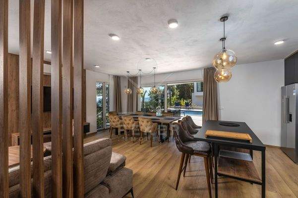 Lichtdurchströmte Harmonie