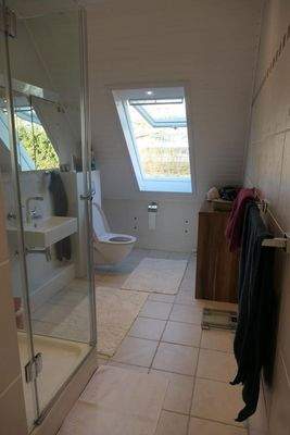 Duschbad im 1 OG mit Fenster