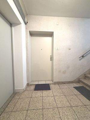 Sout. Eingang separat