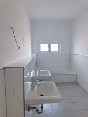 Bad mit Wanne.jpg