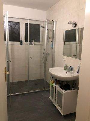 Duschbad im 1. OG