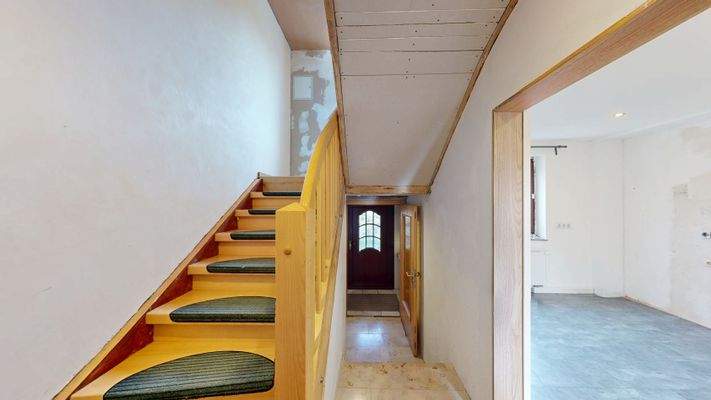 Treppenaufgang ins OG