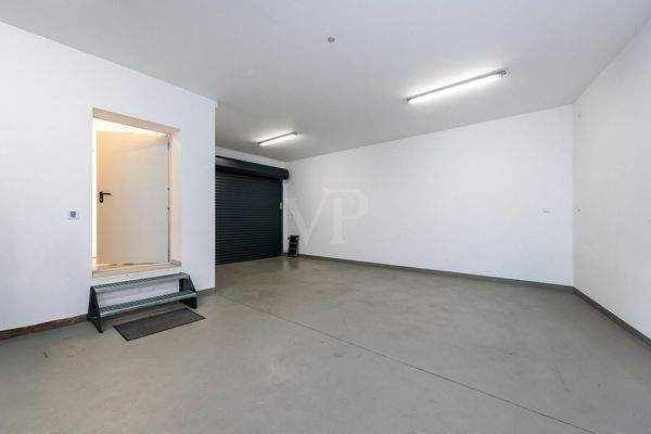 Garage für 2-3 Autos