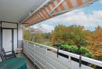 Loggia mit elektr. Markise