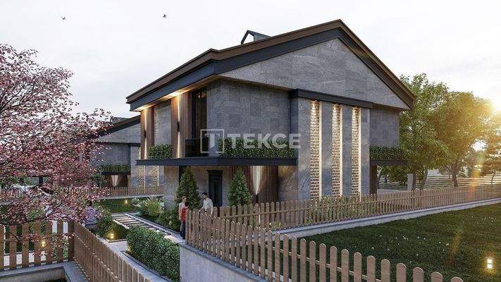 Detached Villas with Private Pools in Gürpınar Beylikdüzü