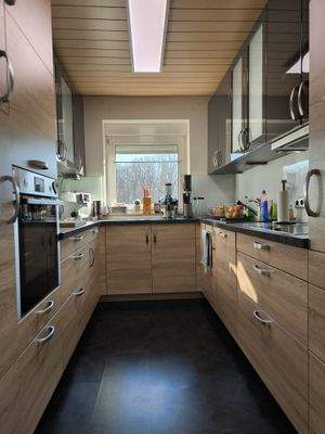 Einbauküche untere Ebene