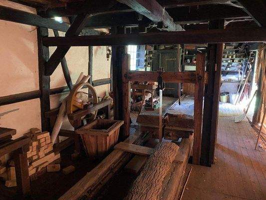 56 Innenraum Schneidemühle (1).jpg