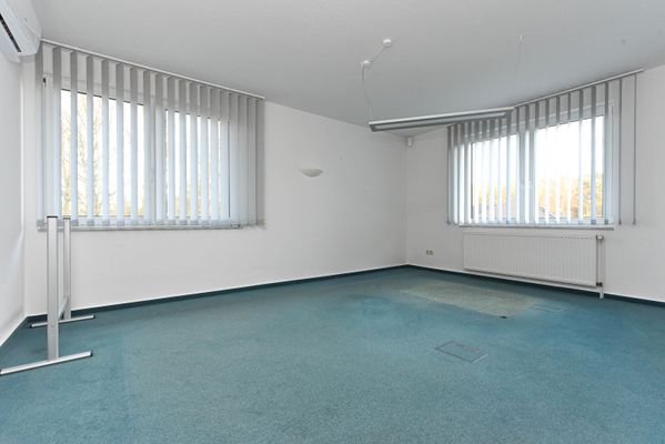 Büro 7