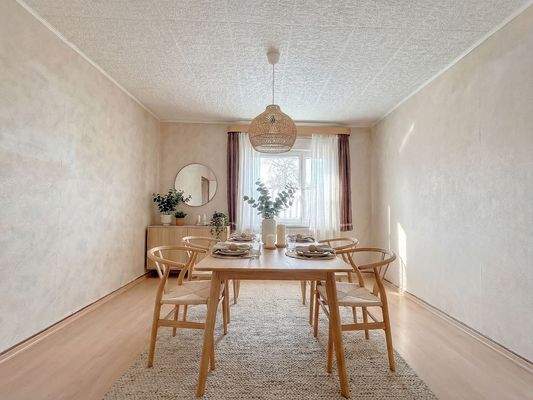 Einrichtungsbeispiel: Esszimmer