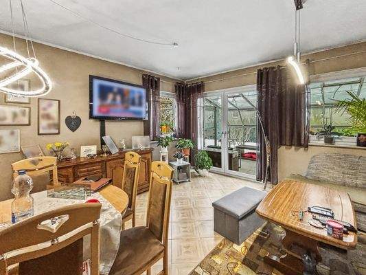 Wohnzimmer Ansicht 1