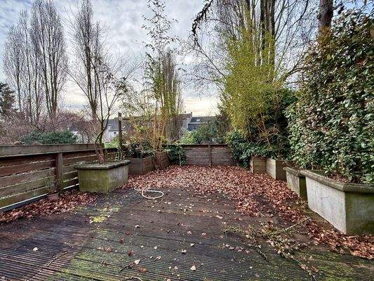 Dachterrasse 1.OG links