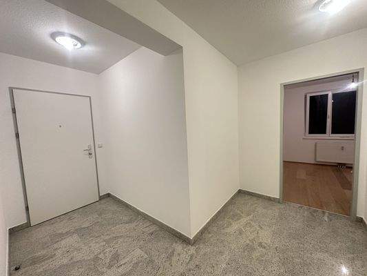 20251202_153256968_iOS