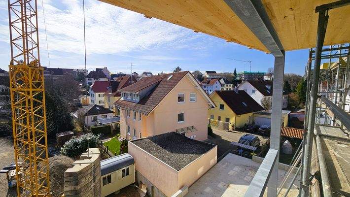 NEU 3-Zimmer 2.OG - Überdachter Balkon &amp; Weitblick