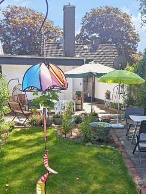 Blühender Garten Bild 3