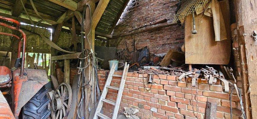 Blick in die Scheune