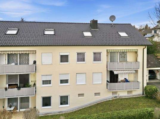 Luftaufnahme Wohnung und eine Garage