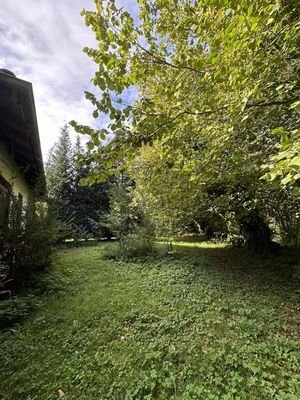 Eigener Garten am Fluss