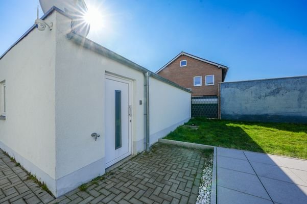 Hintereingang Garage