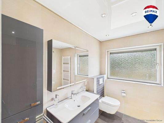 RE/MAX Immobilien DeLux Haus Ayl 