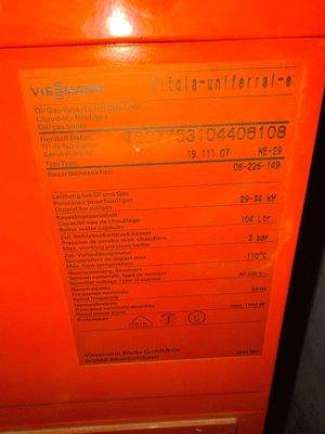 Heizkessel Typenschild