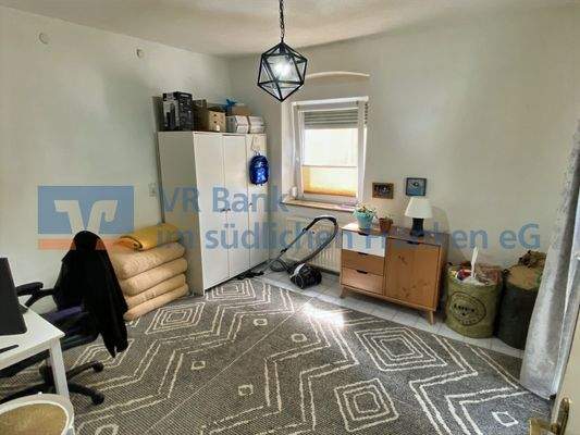 Büro/ Kinderzi. Wohnung EG