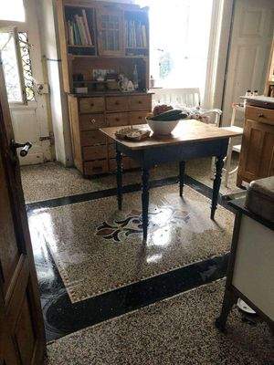 Terrazzoboden hier Küche.jpg