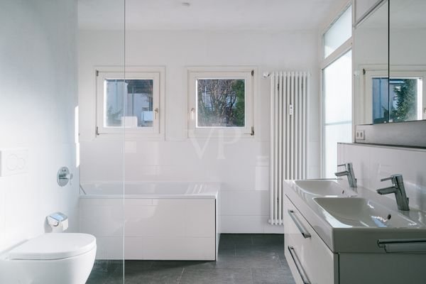 Badezimmer EG