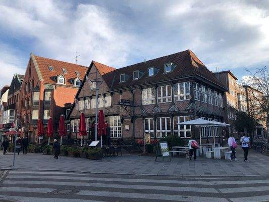 wenige Schritte zur Fußgängerzone