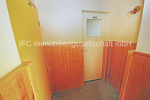 Diele / kleiner Flurbereich im EG