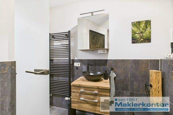 Badezimmer mit Fußbodenheizung