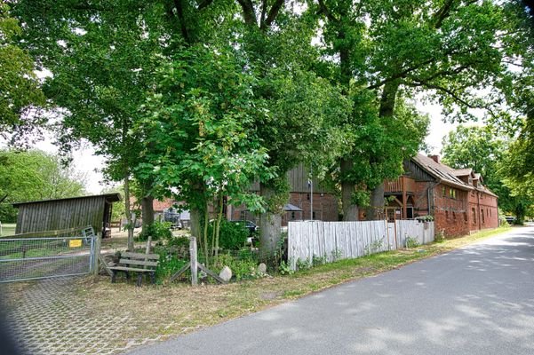 2.Toreinfahrt