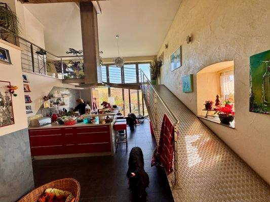 Geb. 1 gr. Essküche