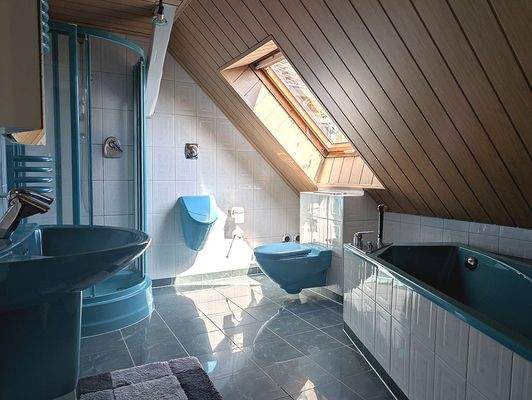 OG Badezimmer (Whg. 2)