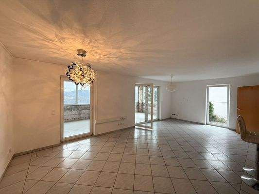 UG Wohnzimmer Bild 1