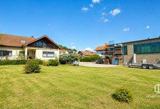 Außenansicht Haus und Halle