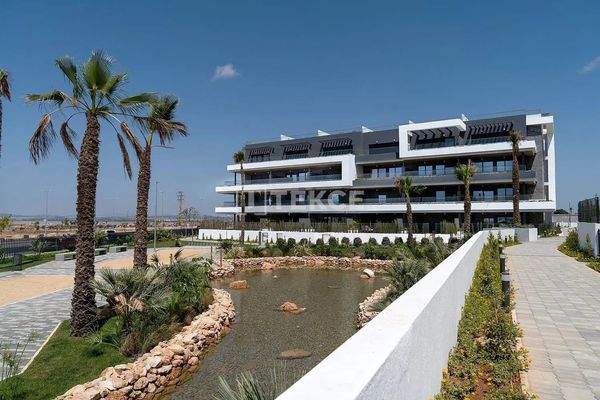 Modern Stylish Apartments in Complex in Torrevieja Alicante