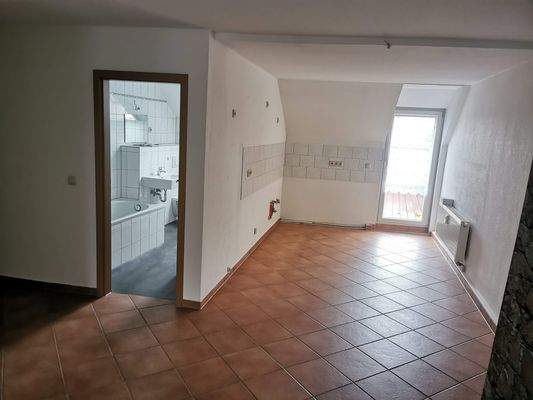 Blick vom Wohnen Richtung Terrasse