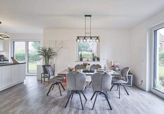 Beispielbild- Essbereich