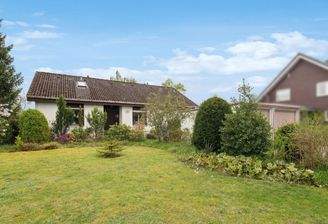 Rückansicht und Garten