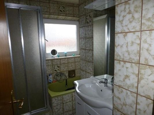 Badezimmer EG