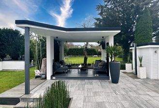 Überdachter Terrassenbereich